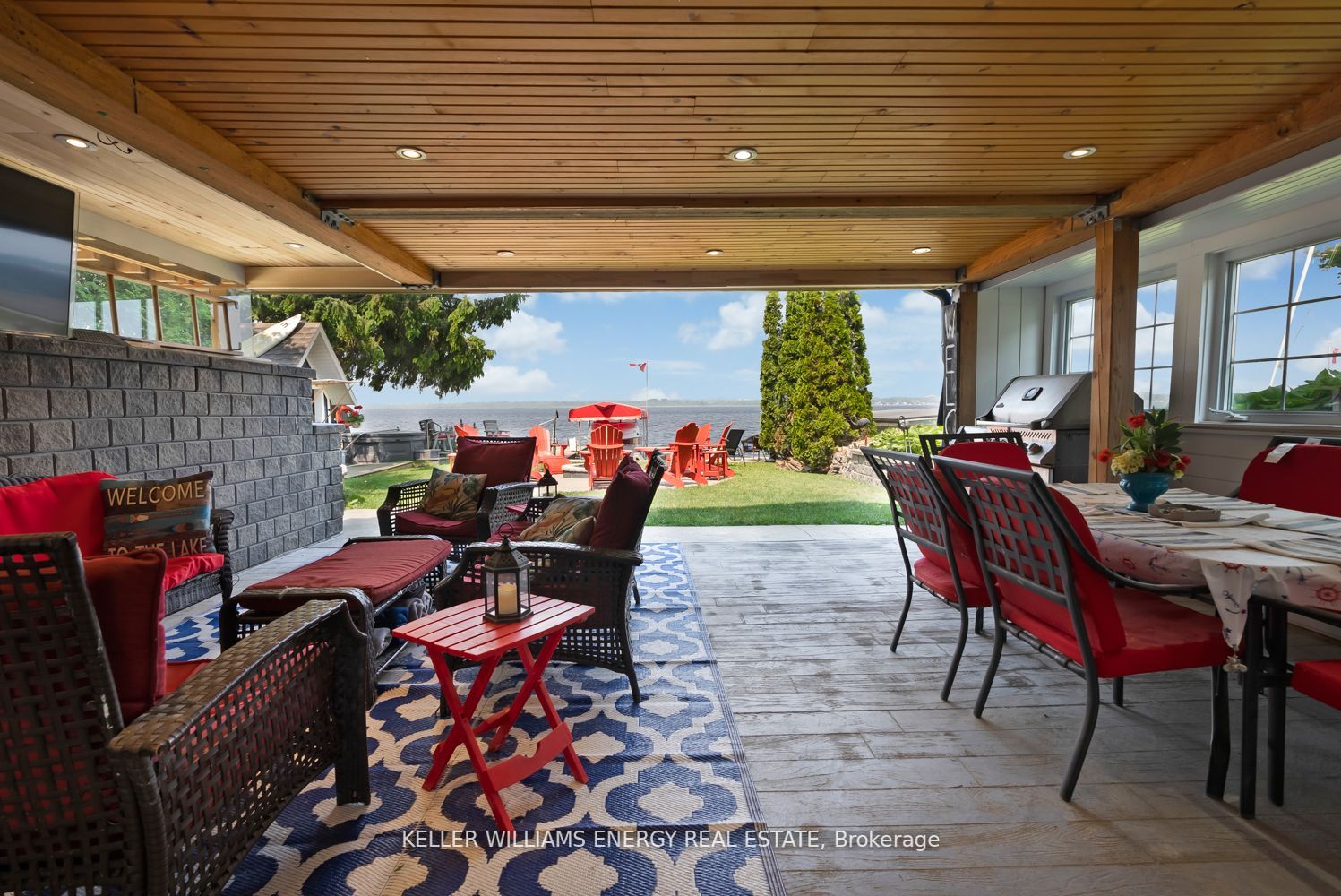 233 SNUG HARBOUR Road