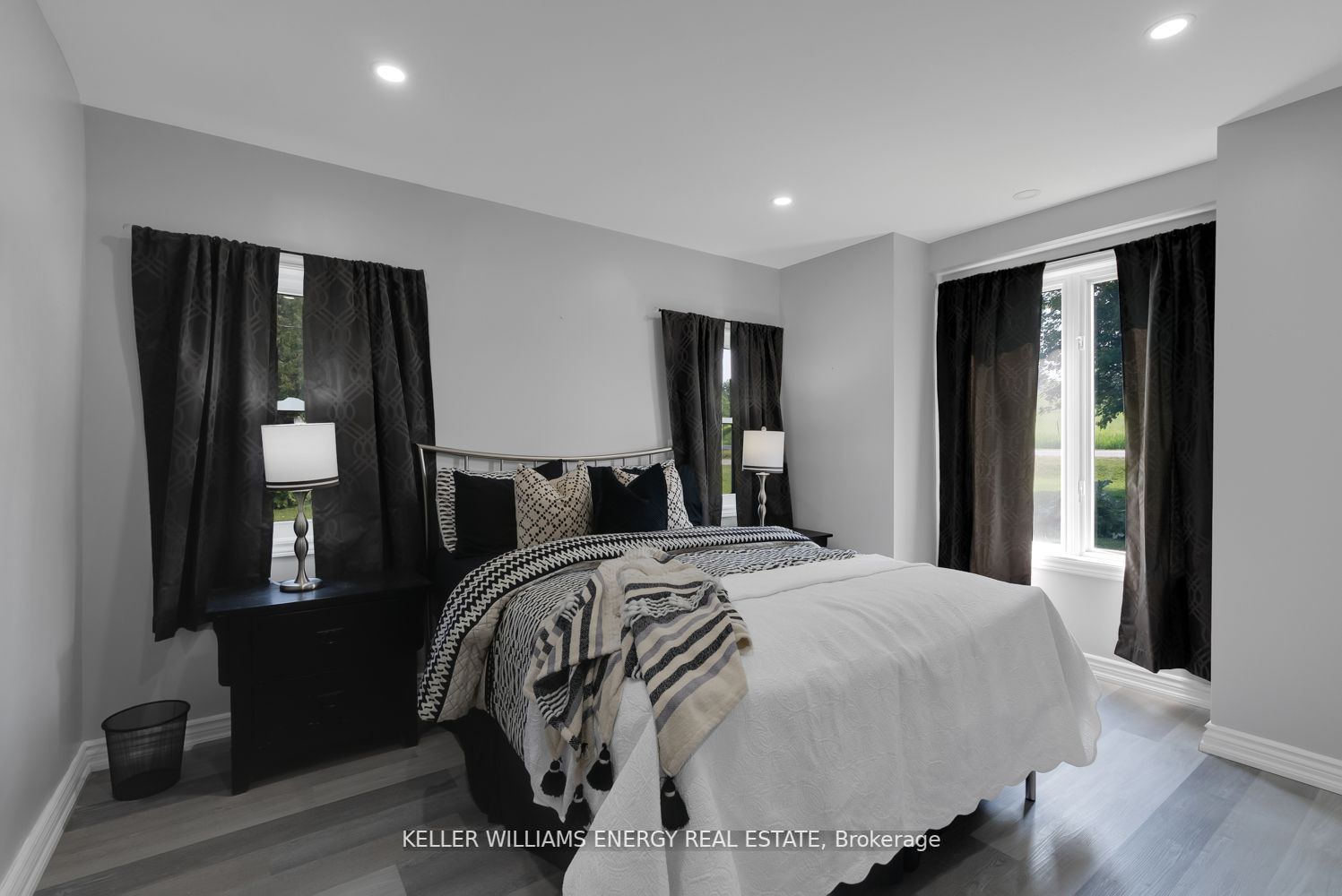 233 SNUG HARBOUR Road