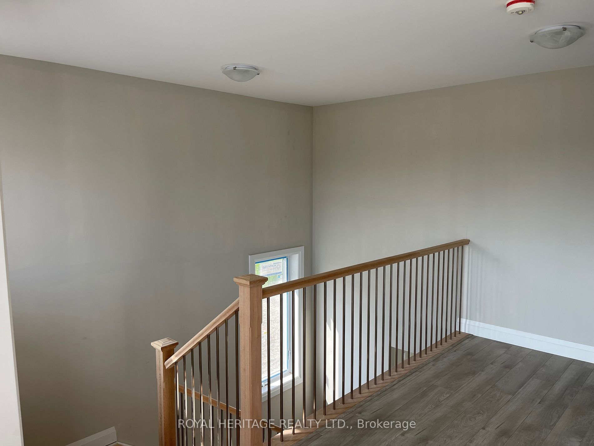 4 Sunridge Crt