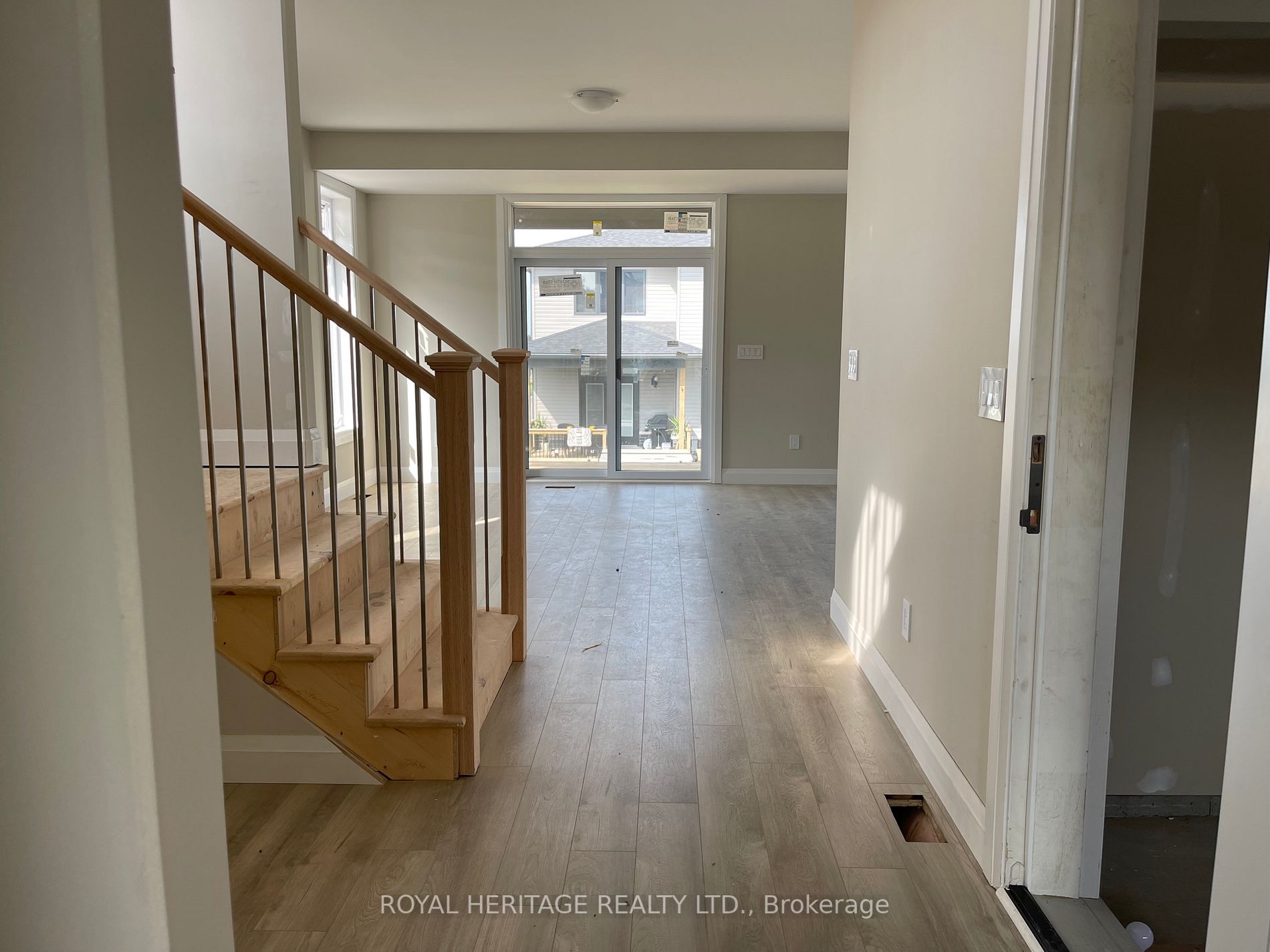 4 Sunridge Crt