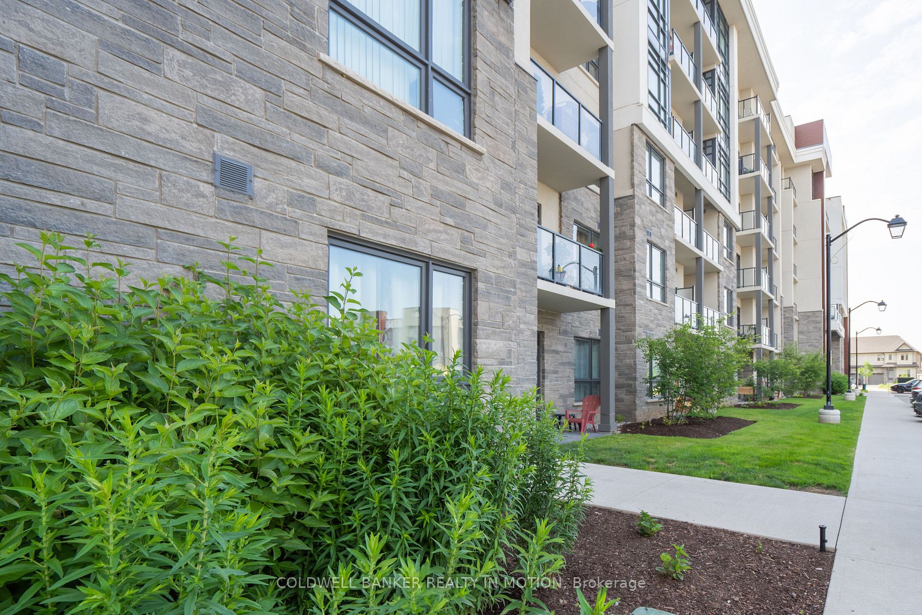 101 Shoreview Pl, #617