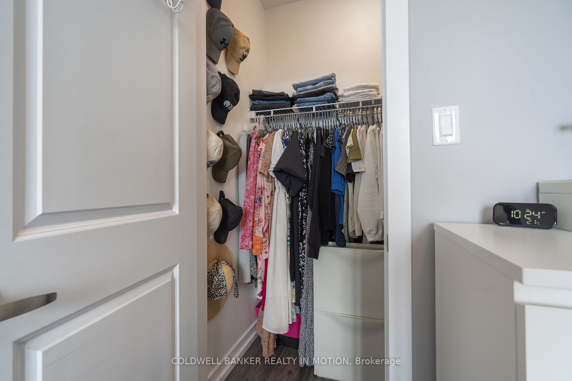 101 Shoreview Pl, #617