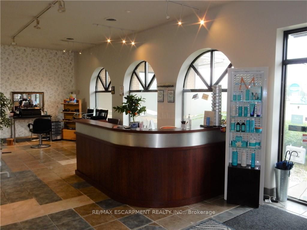 1242 Garner Rd W, #6