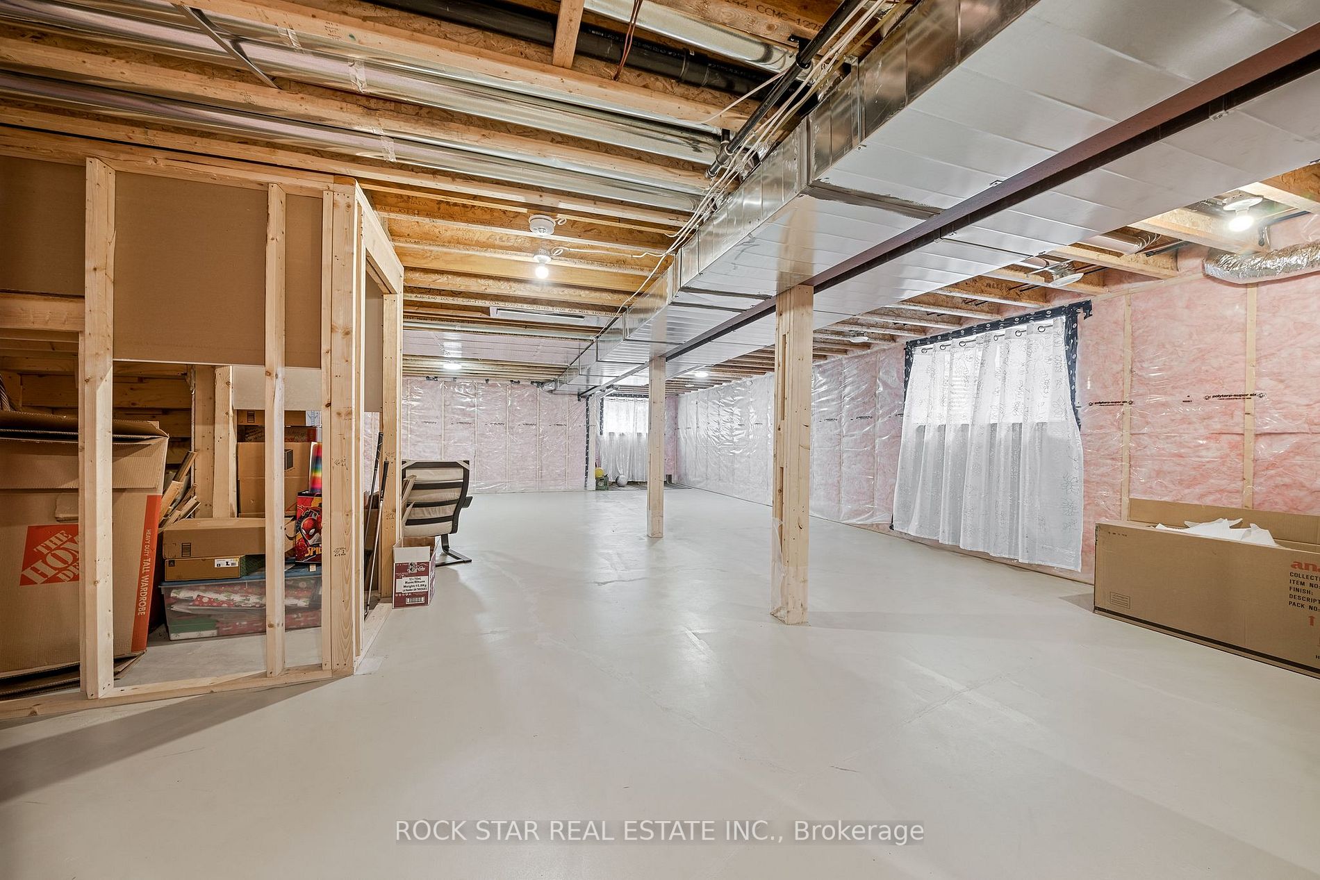 53 Elgin Street S