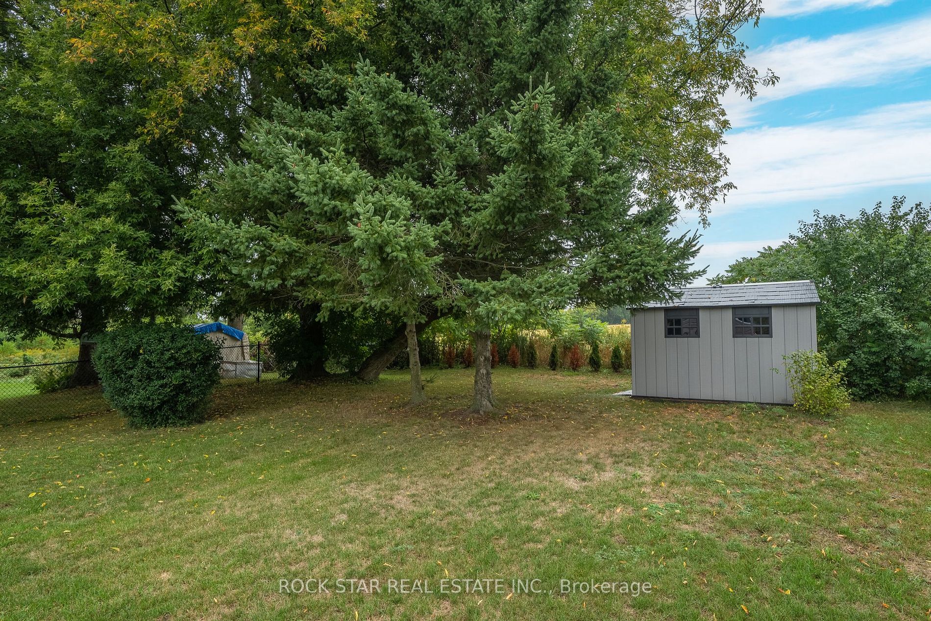 53 Elgin Street S