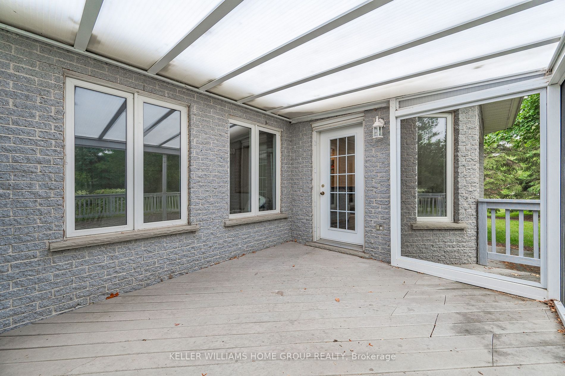 12 Sprucehaven Court
