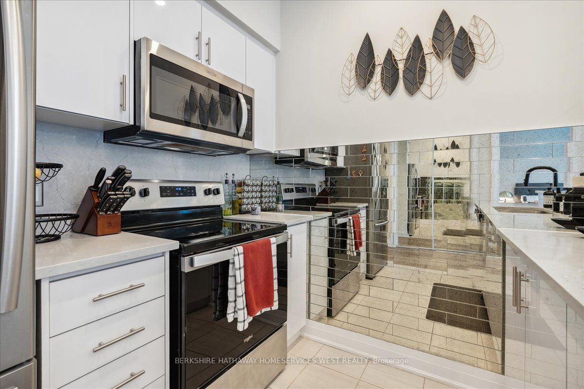 16 Concord Pl, #440