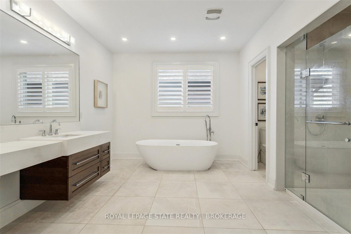37 DEERHURST Road