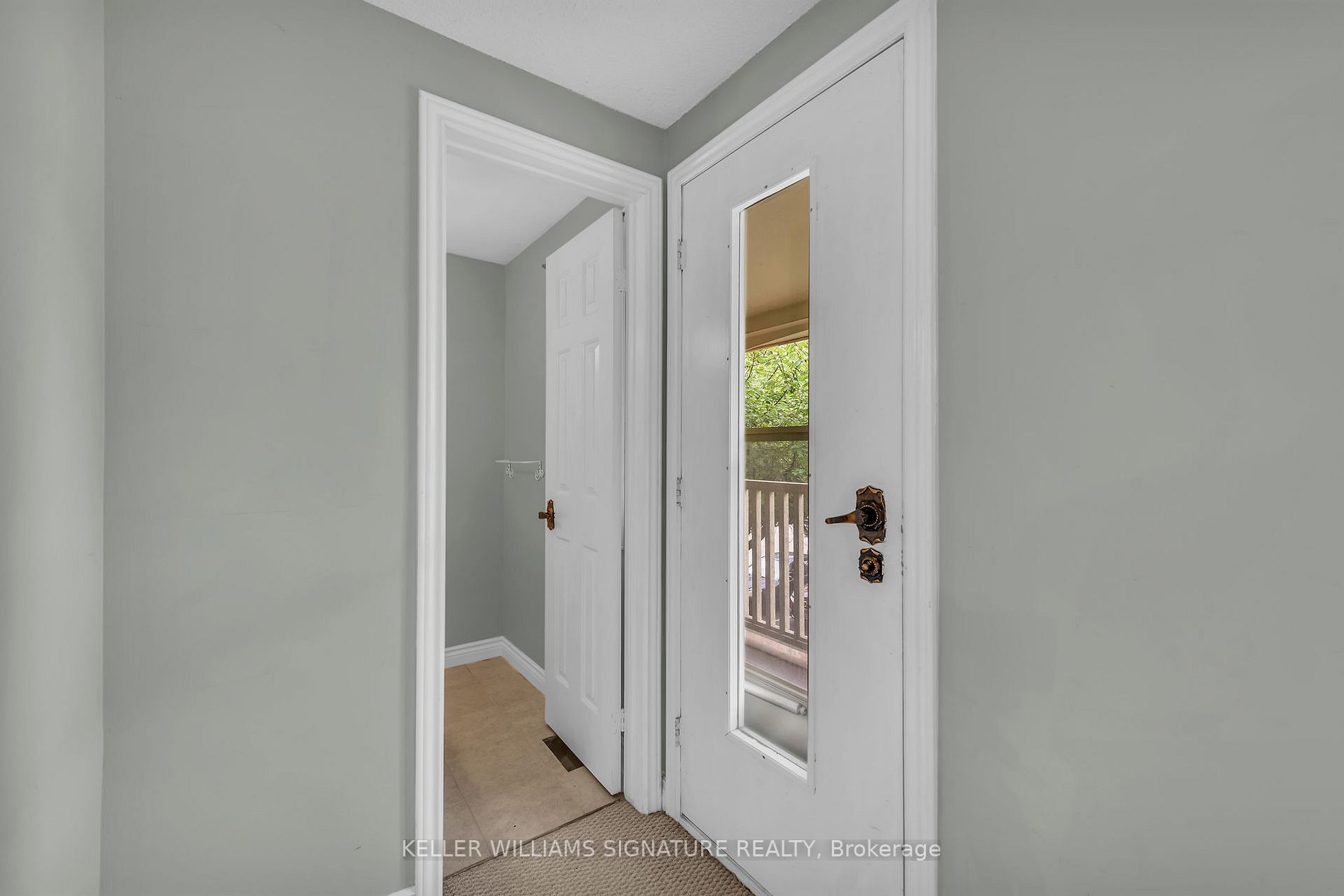 409 Vine St, #3