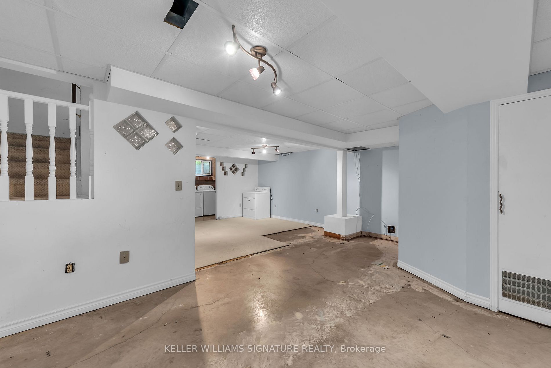 409 Vine St, #3