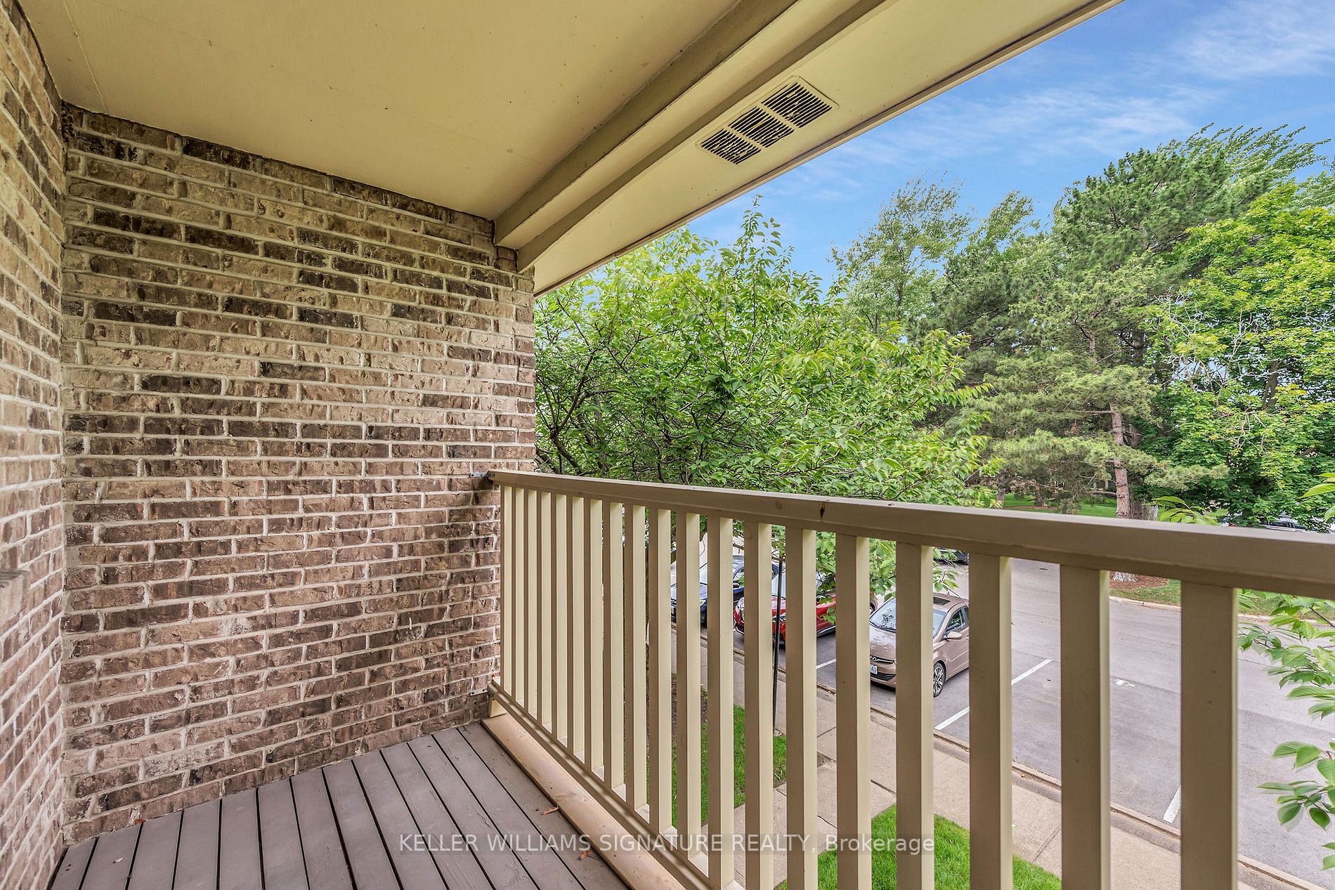 409 Vine St, #3