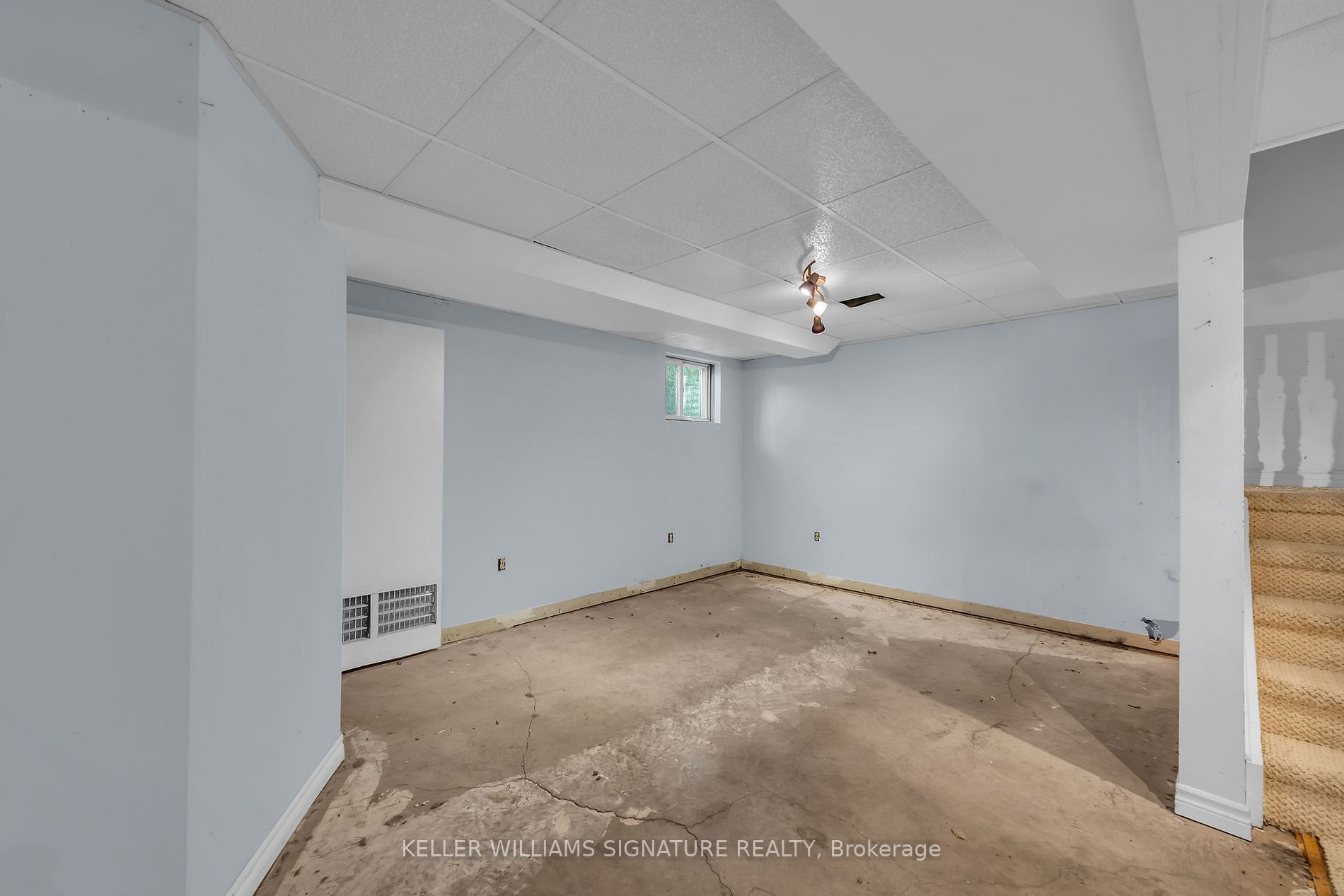 409 Vine St, #3