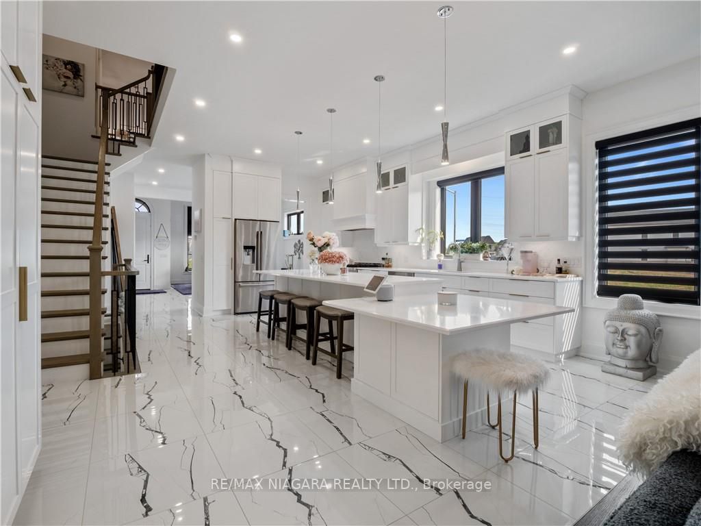 2341 Terravita Dr