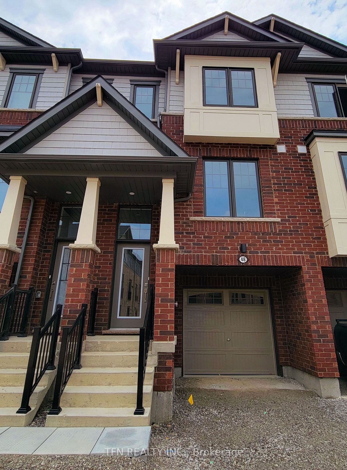 185 Bedrock Dr, #48