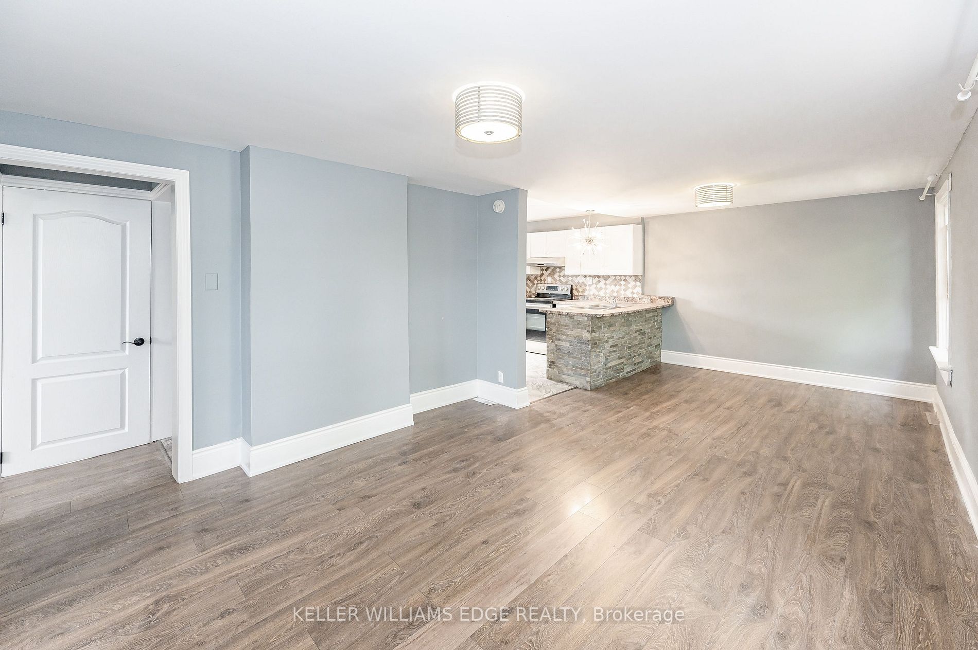 140 Gage Ave N