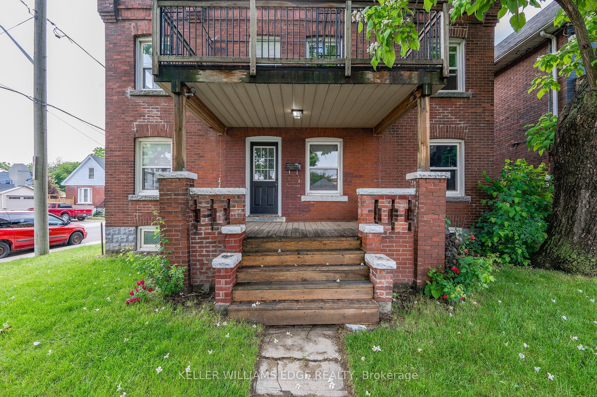 140 Gage Ave N