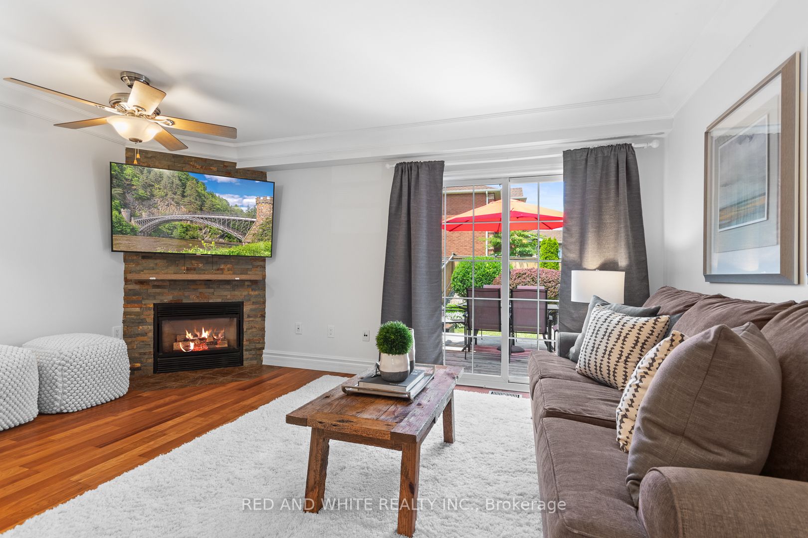 371 Burnett Avenue