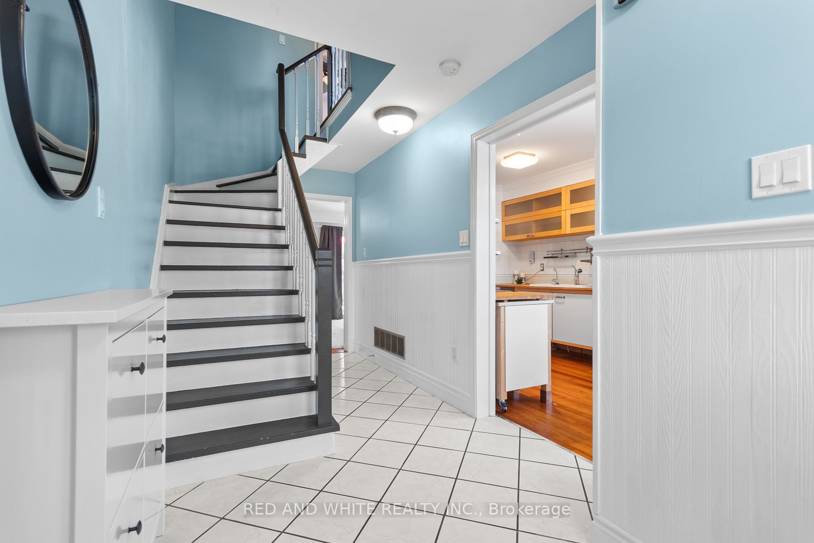371 Burnett Avenue