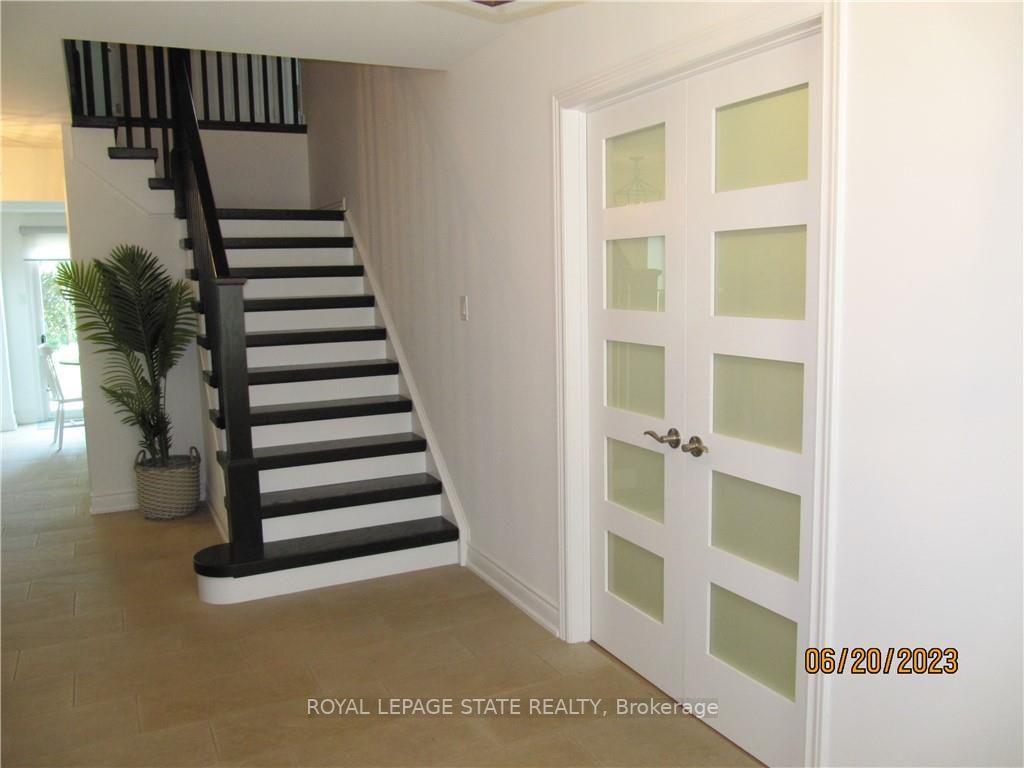 26 Abbey Close