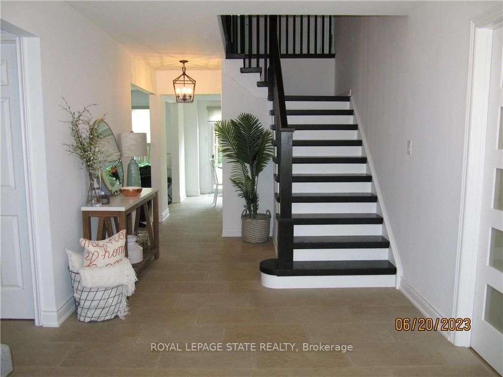 26 Abbey Close