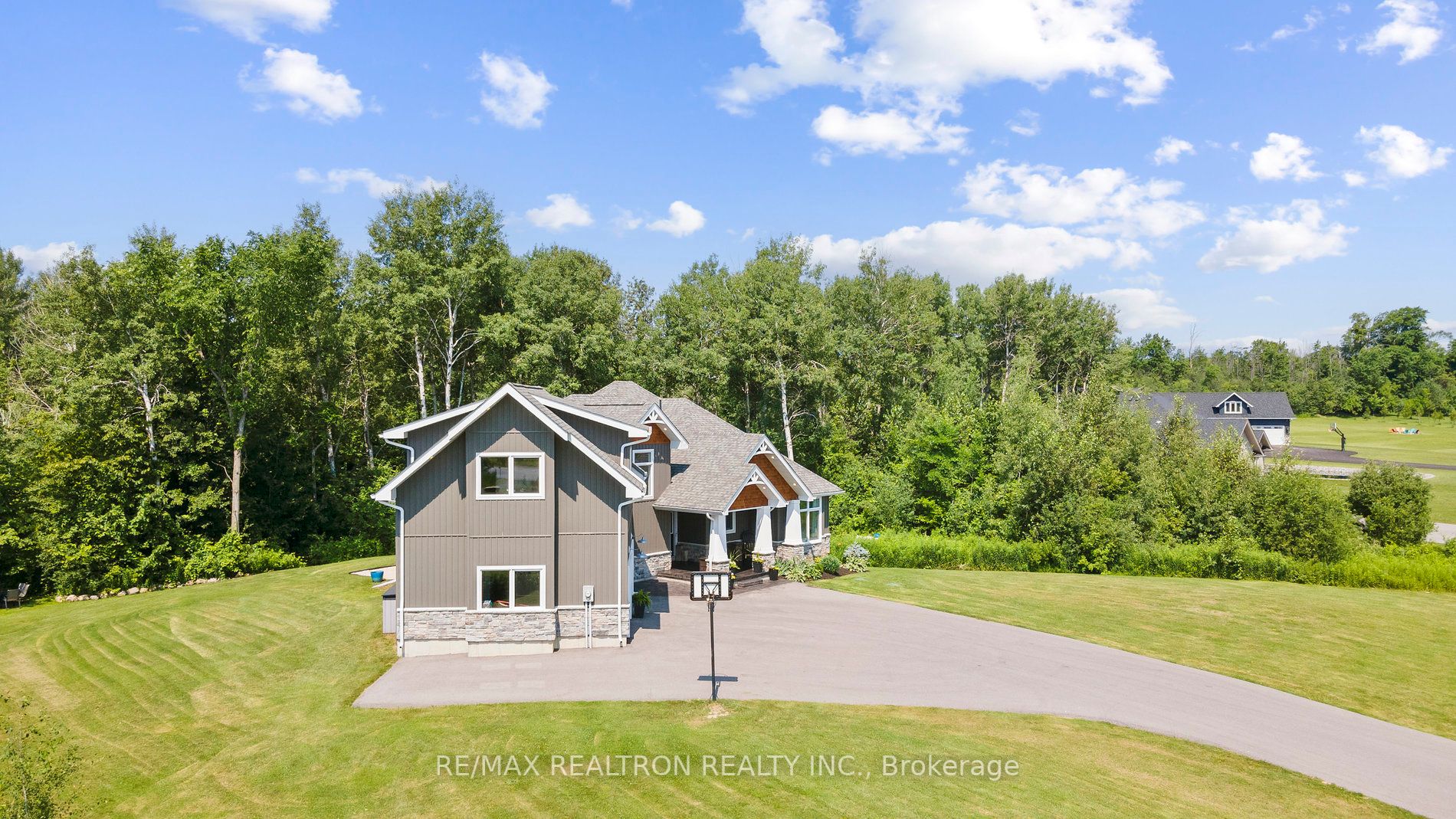 38 Westlake Court