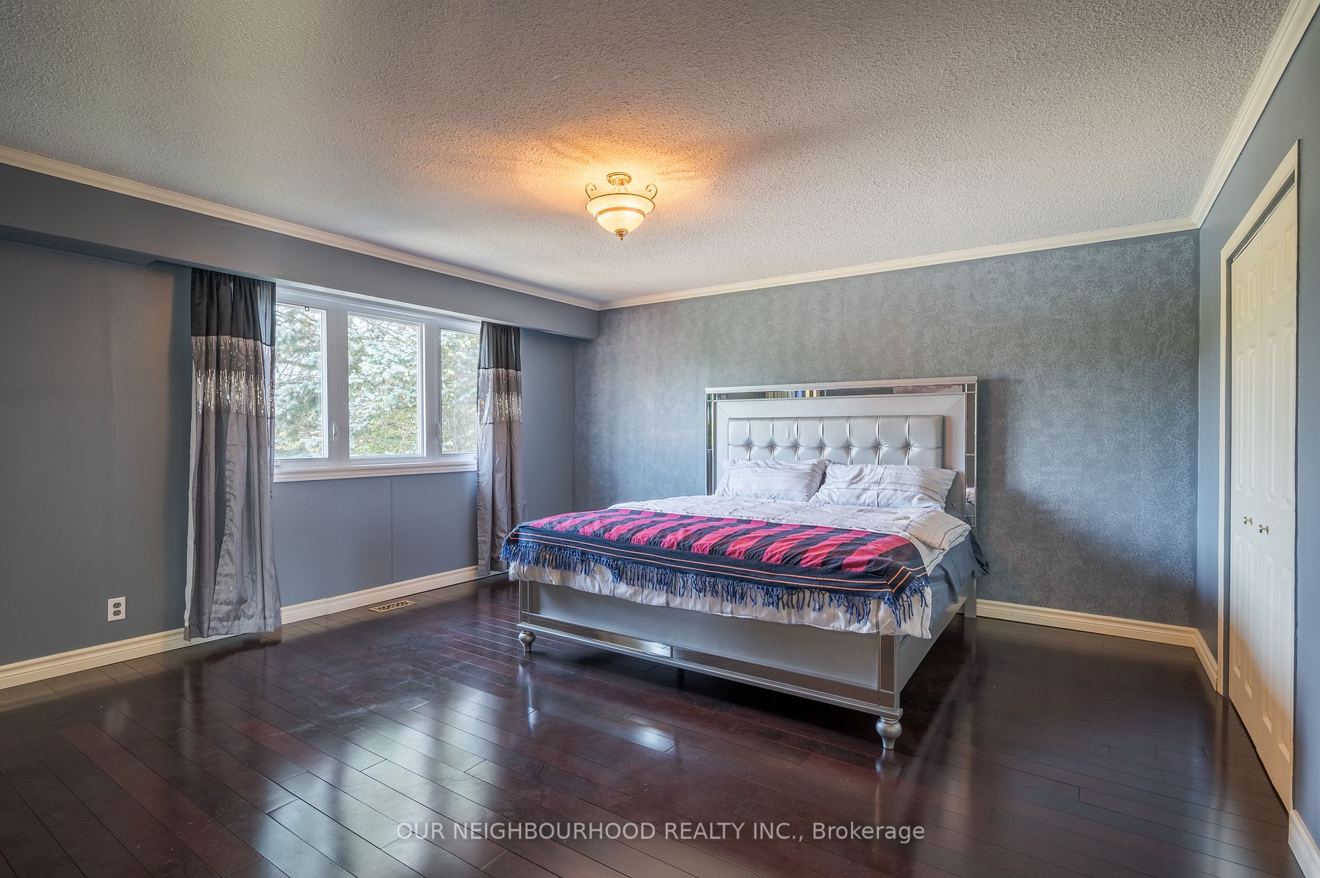 120 North Shore Road Rd