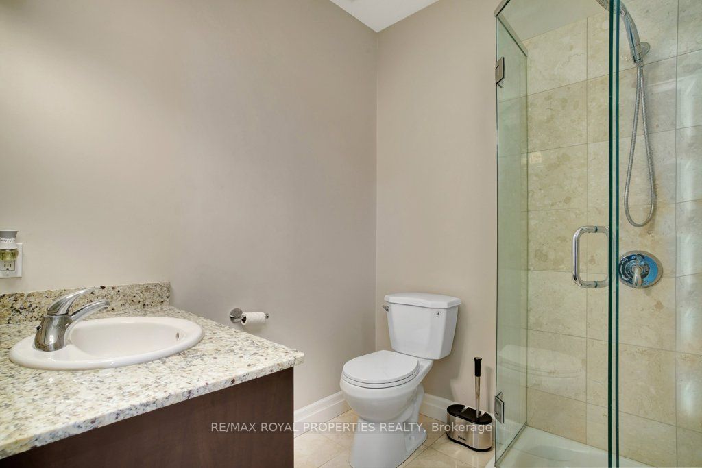 223 Erb Street W, #402