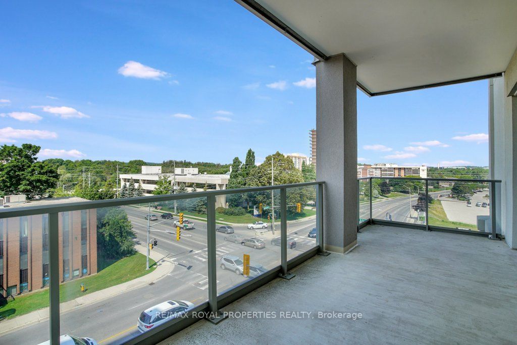 223 Erb Street W, #402