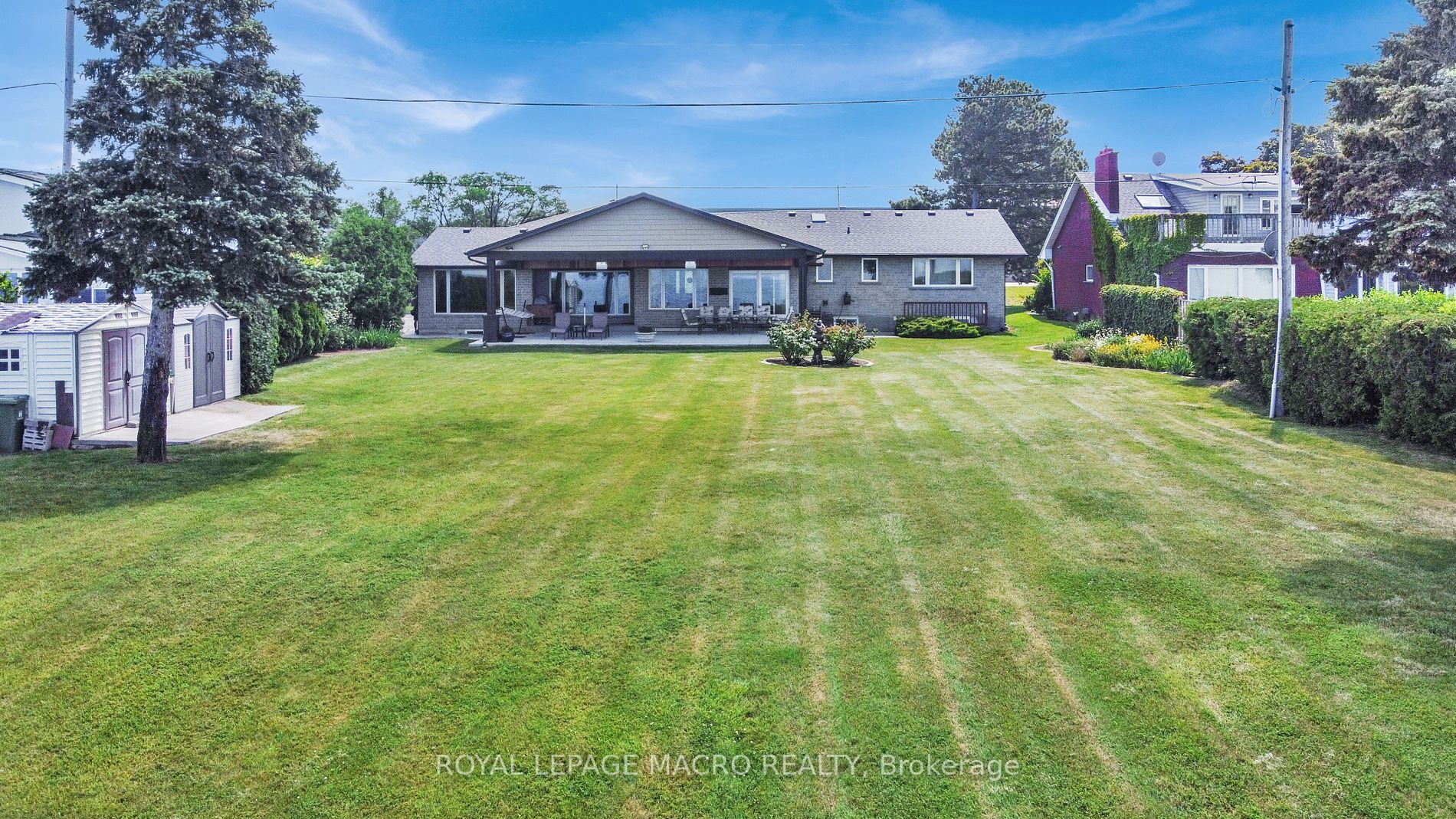 1065 North Service Road
