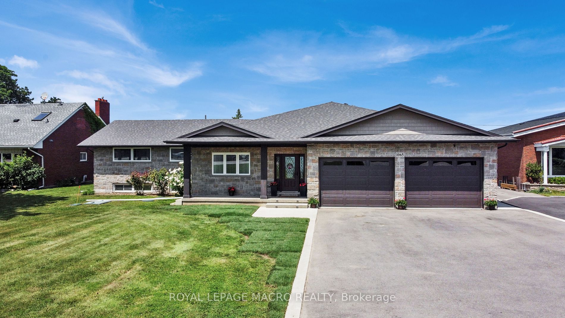 1065 North Service Road