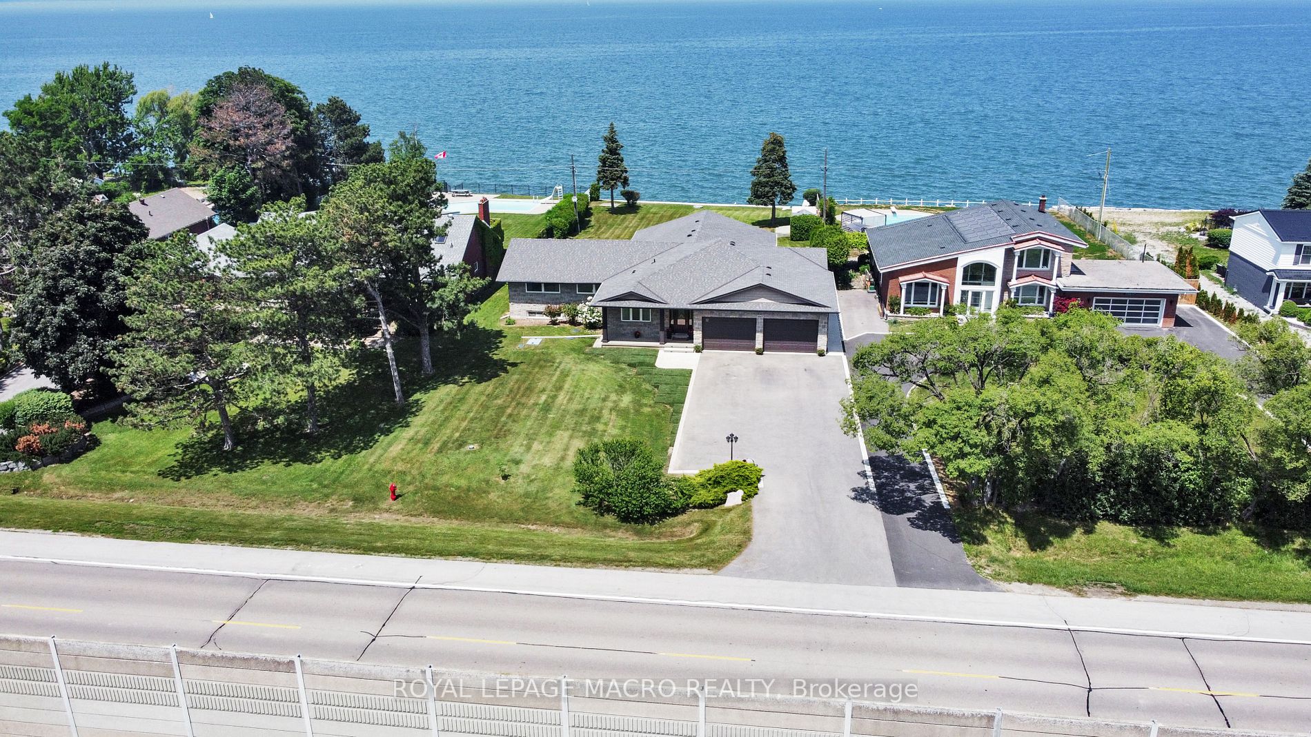 1065 North Service Road