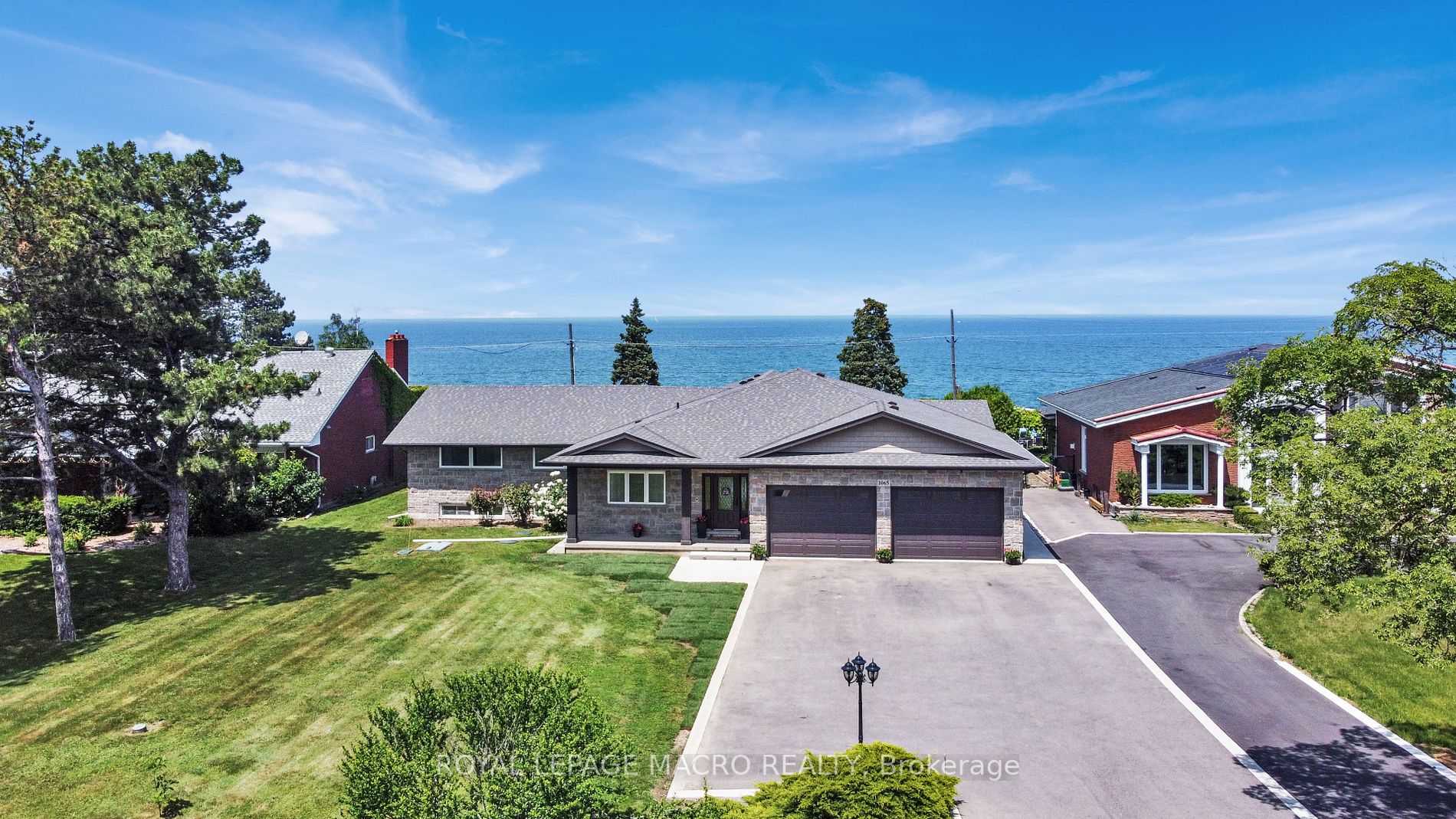 1065 North Service Road