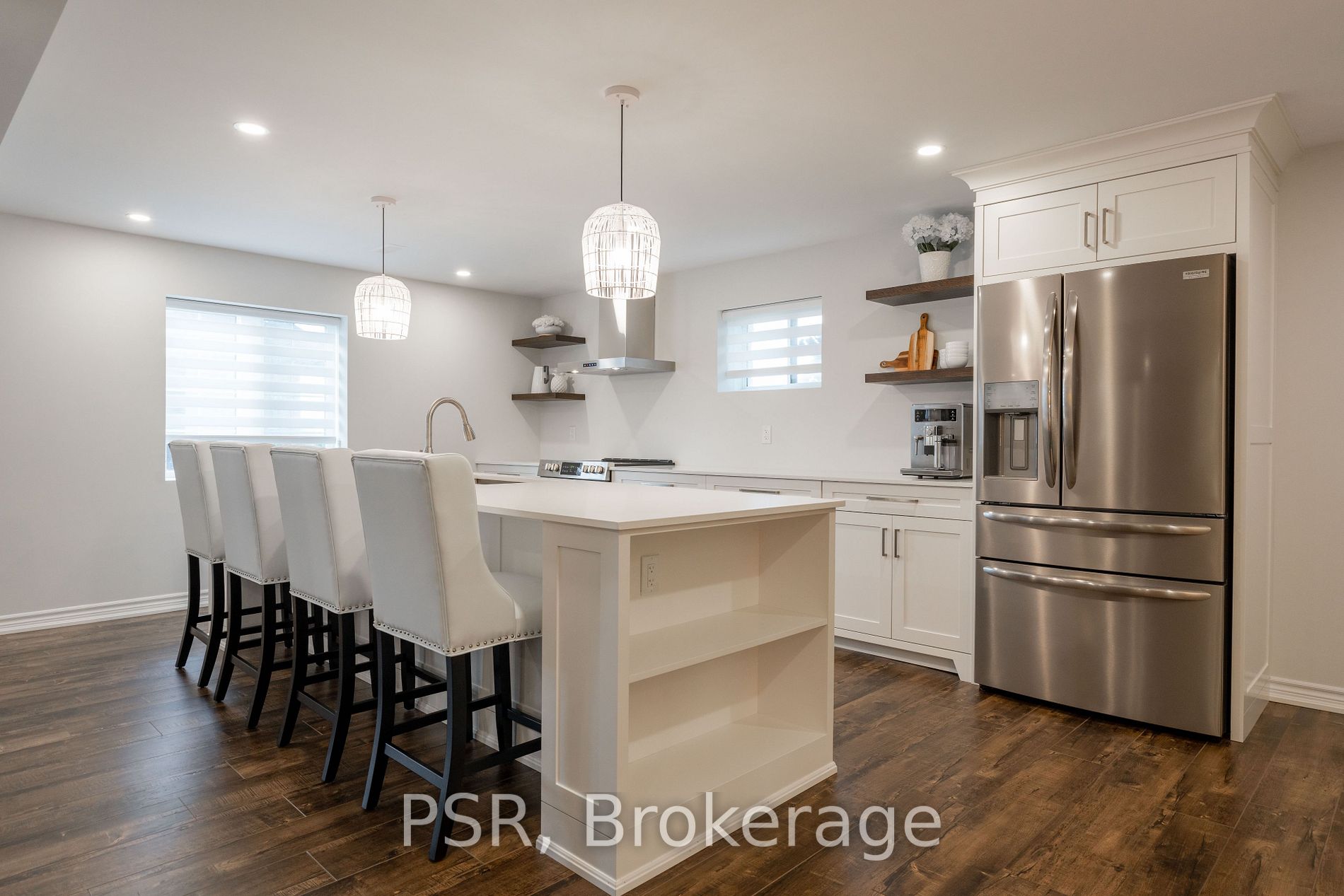 16 Masters Creek Boulevard