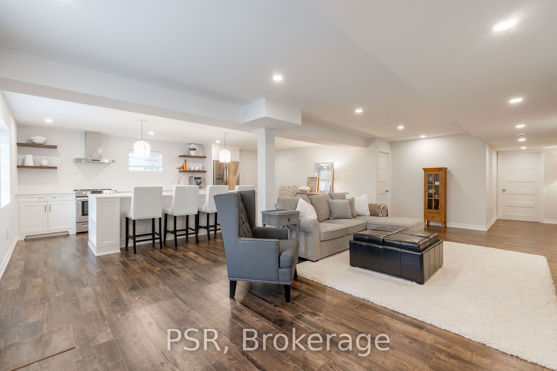 16 Masters Creek Boulevard