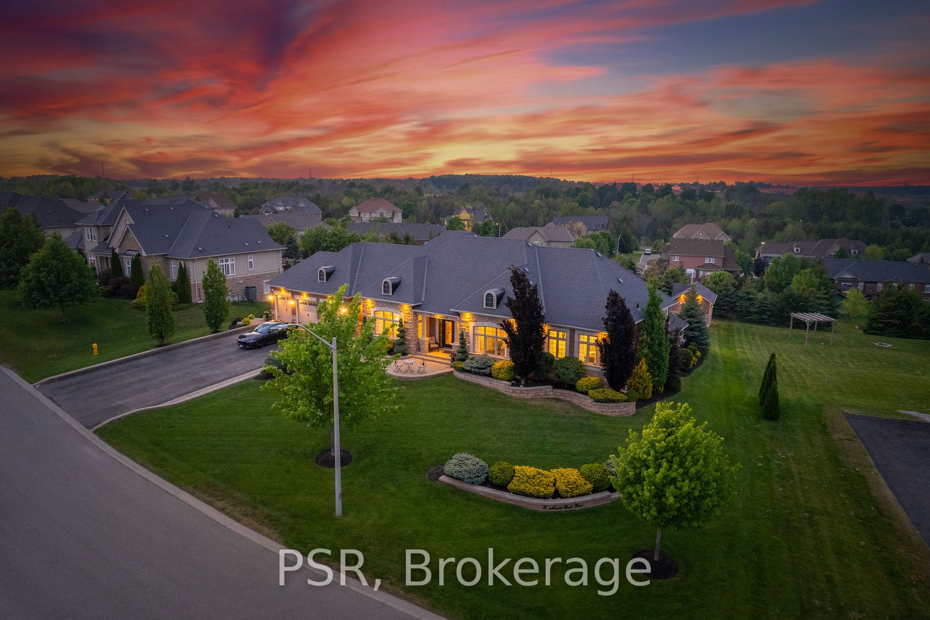16 Masters Creek Boulevard