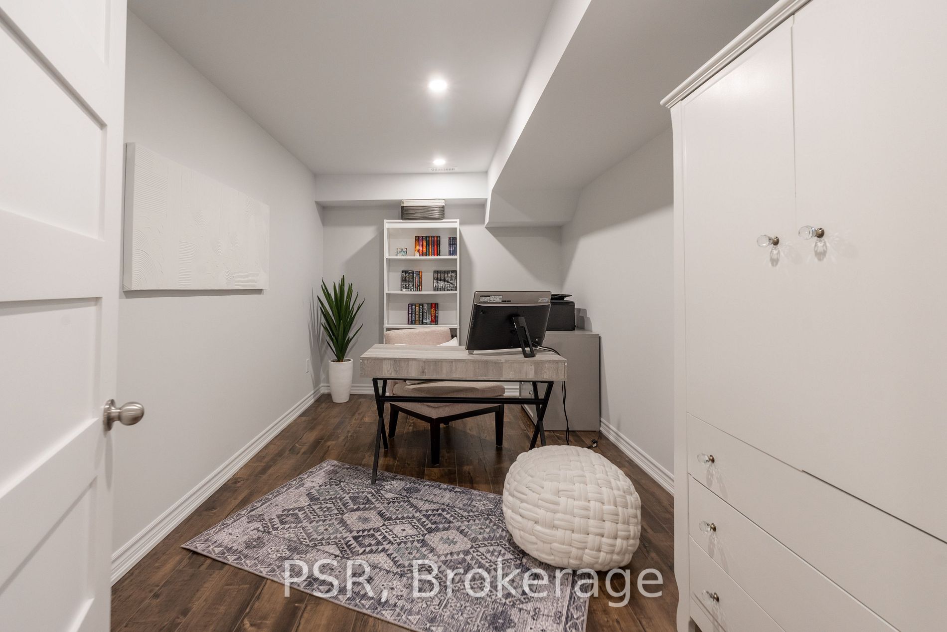 16 Masters Creek Boulevard
