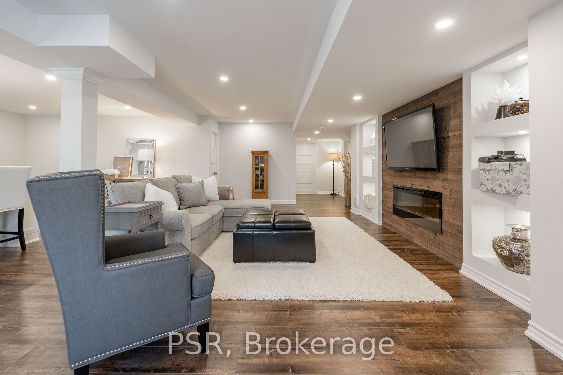 16 Masters Creek Boulevard