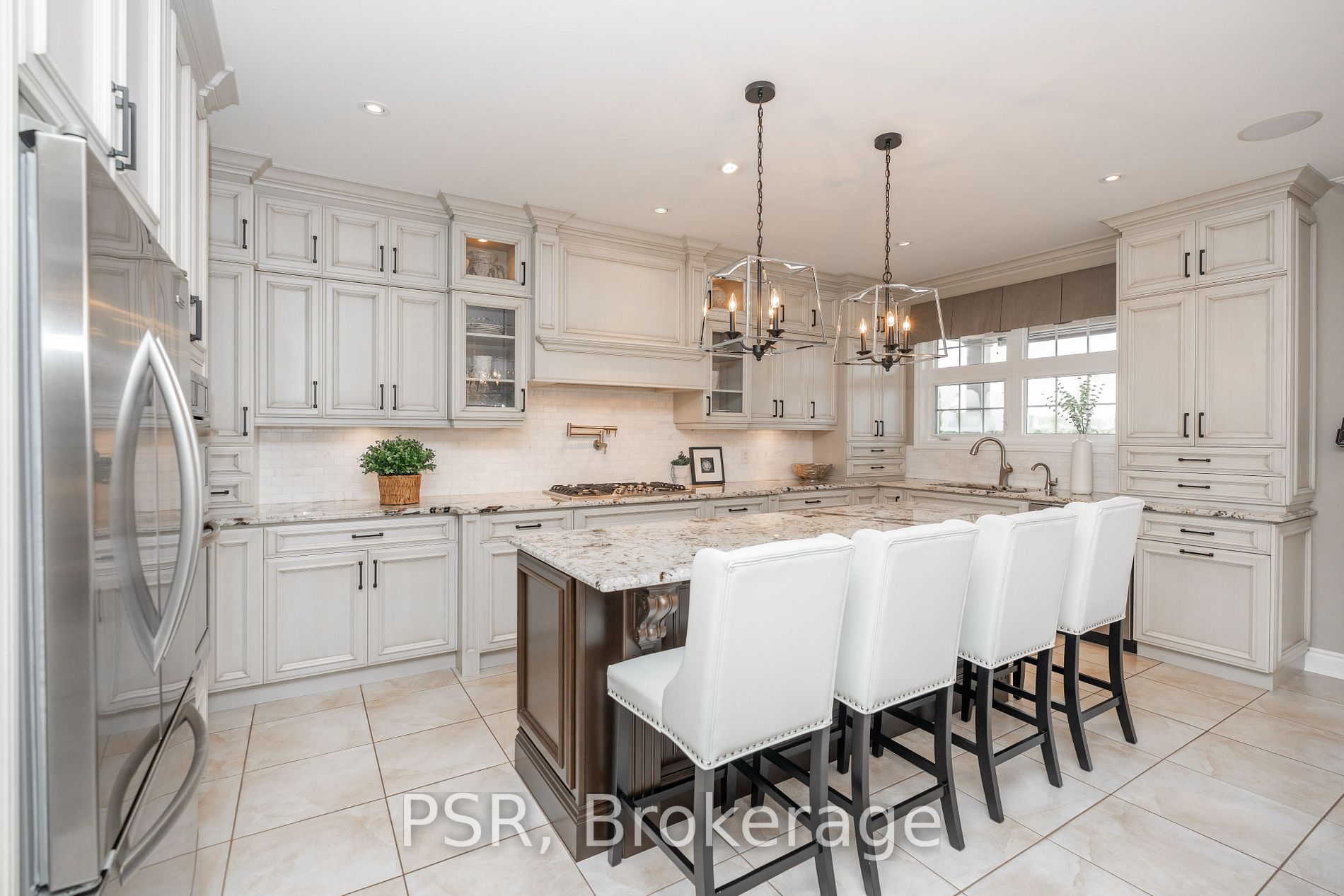 16 Masters Creek Boulevard