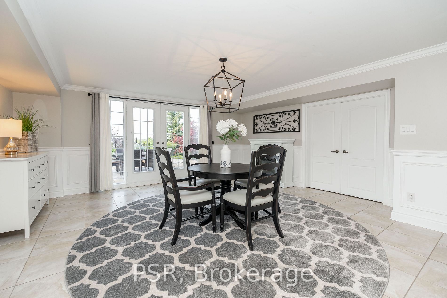 16 Masters Creek Boulevard