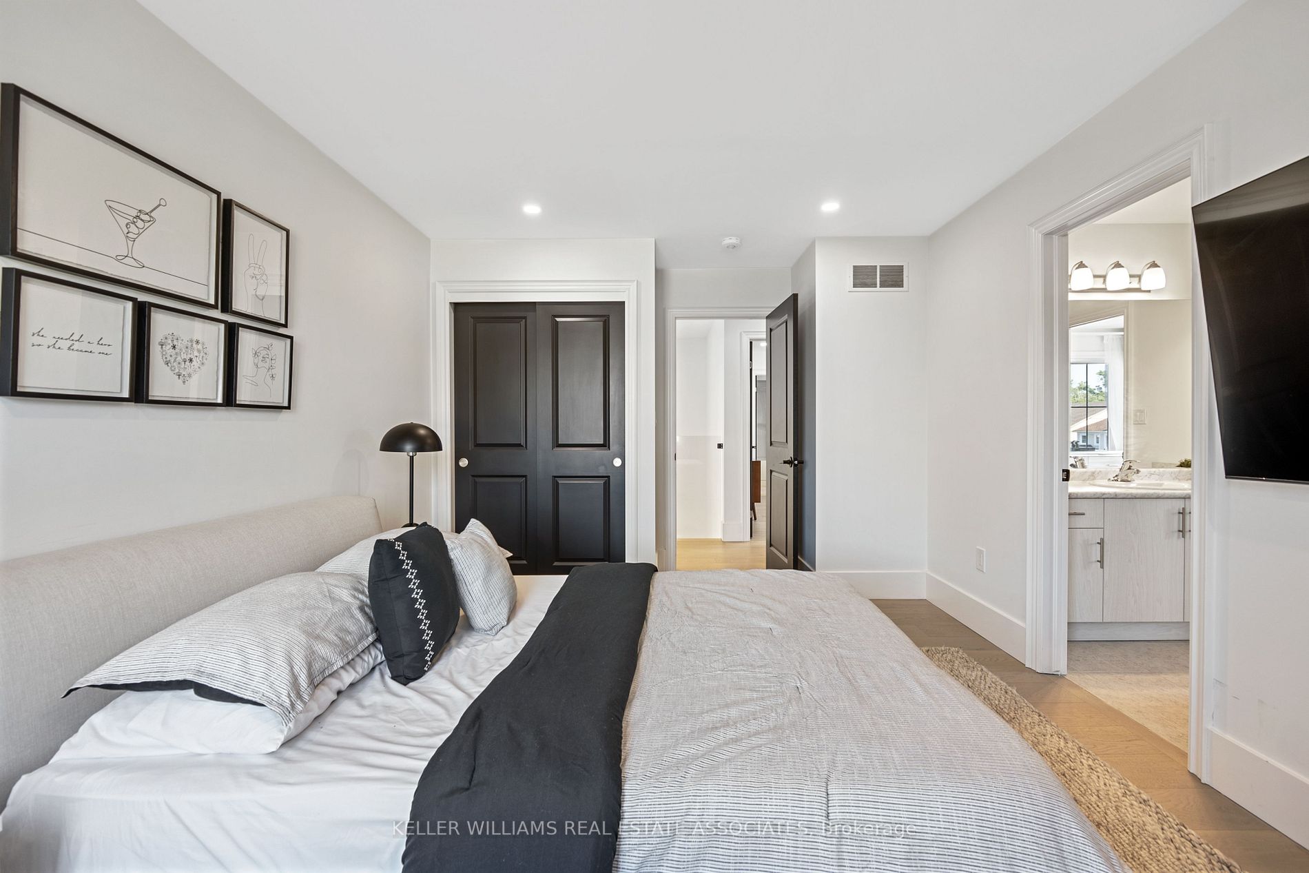 Listing X6643336 - Large Photo # 36