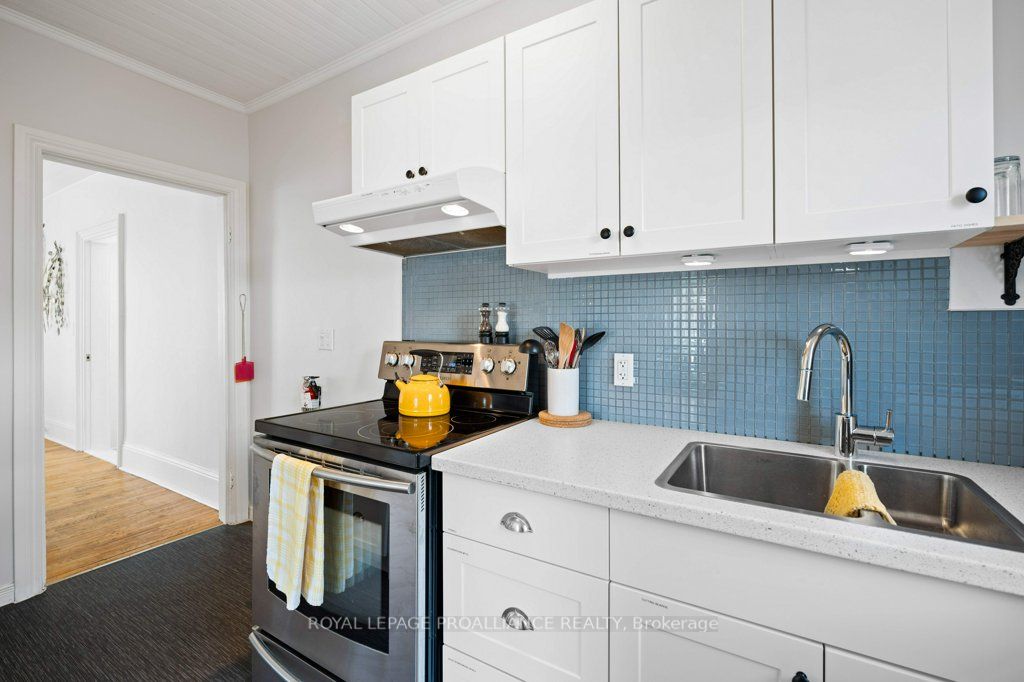 3 Corey St