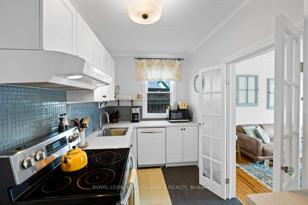 3 Corey St