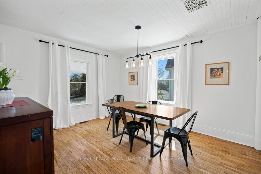 3 Corey St