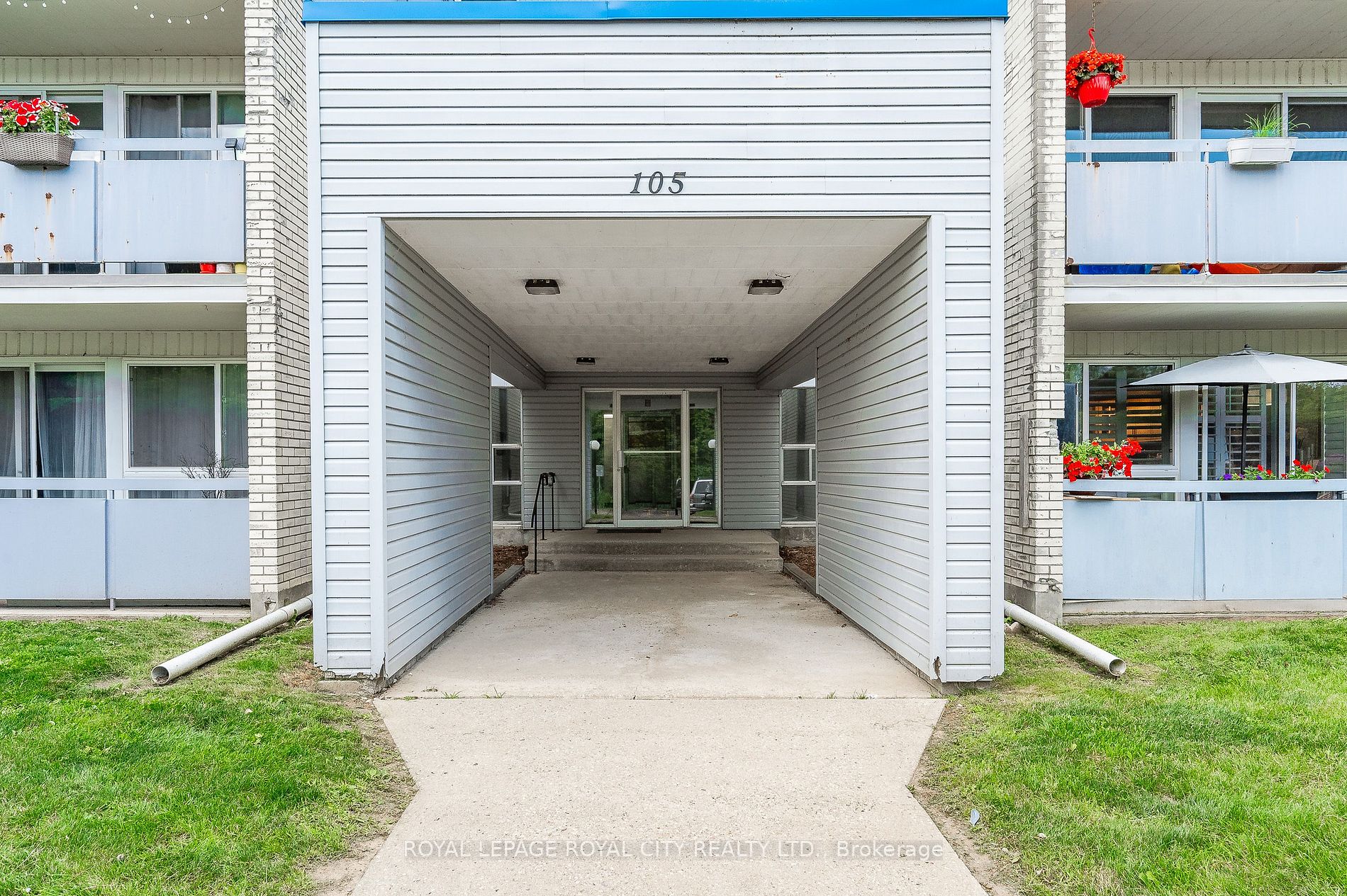 105 Conroy Cres, #103