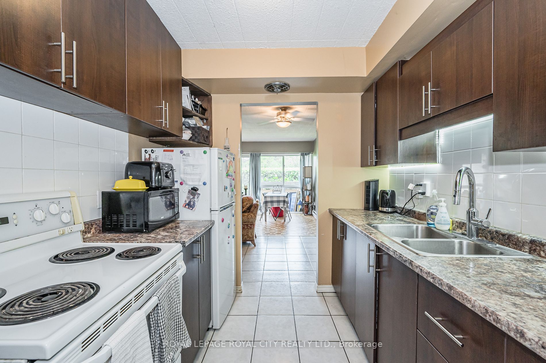 105 Conroy Cres, #103