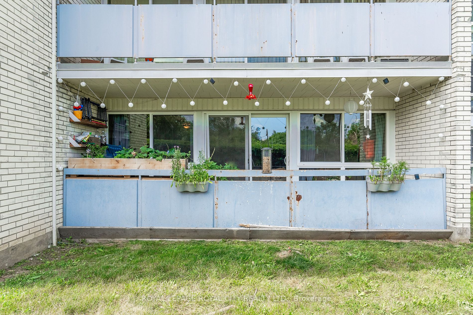 105 Conroy Cres, #103
