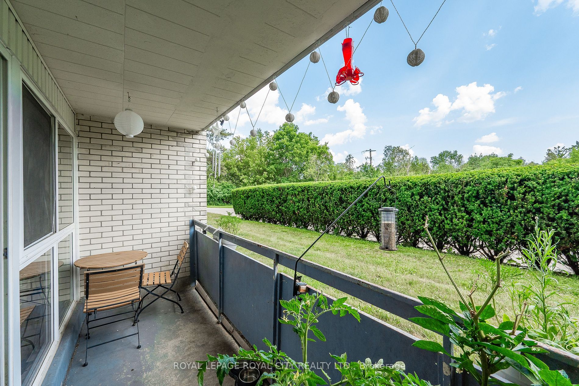 105 Conroy Cres, #103