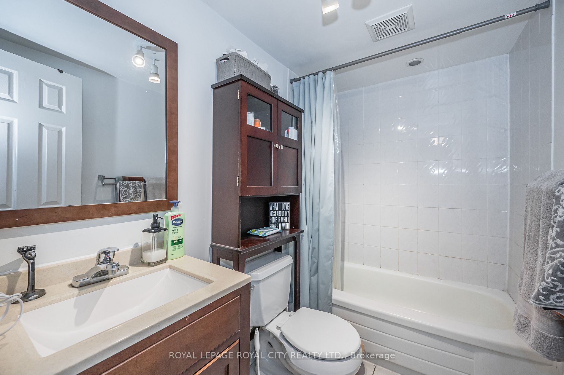 105 Conroy Cres, #103
