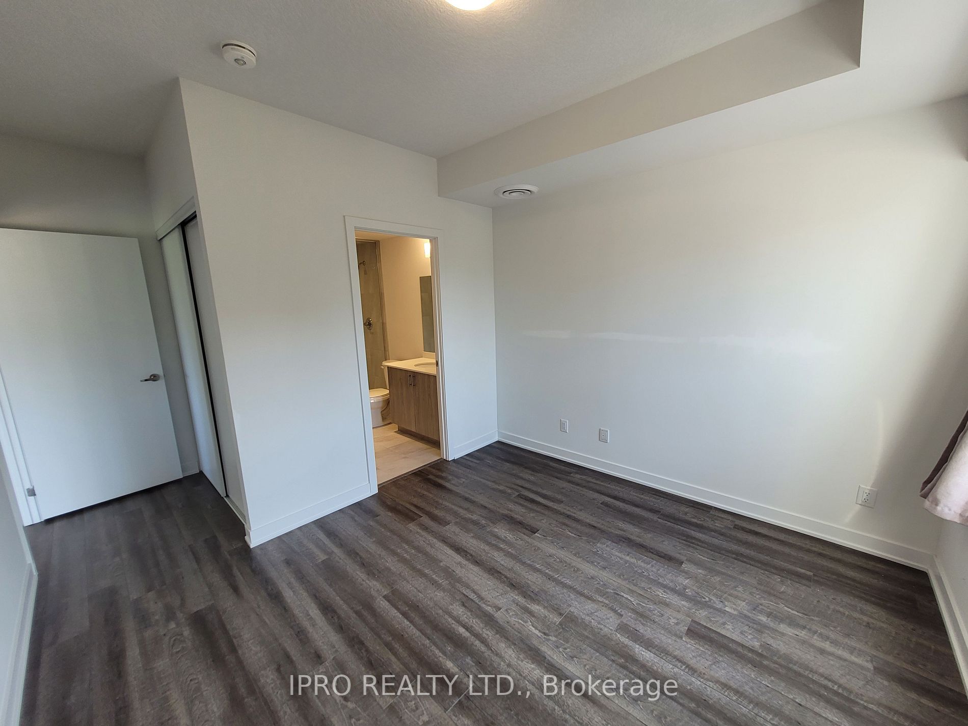 16 Markle Crescent, #301
