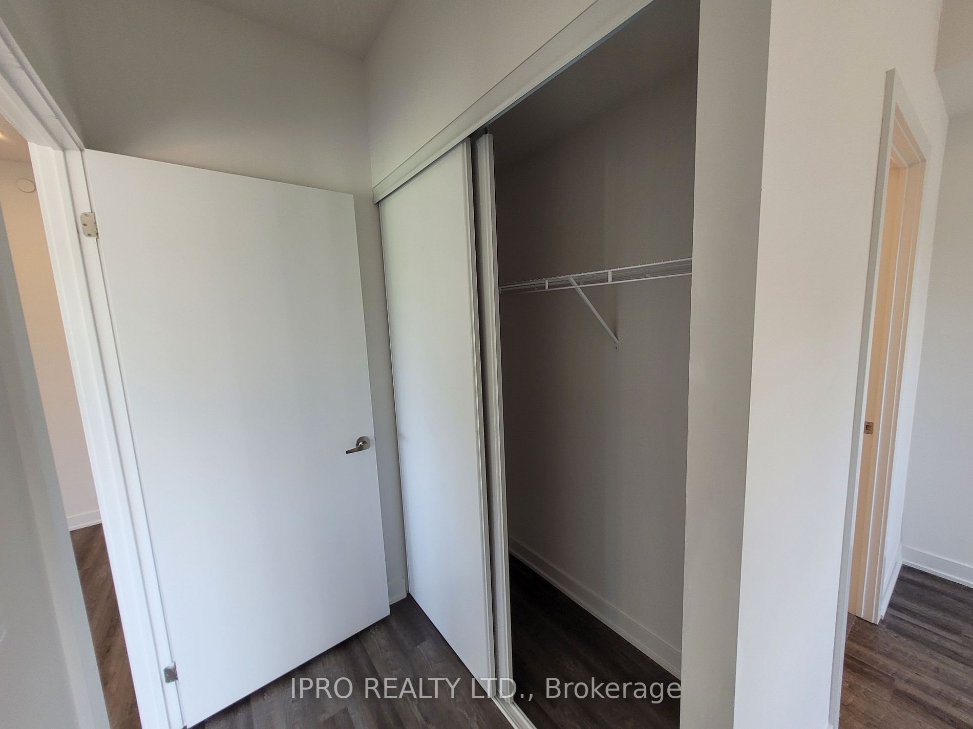 16 Markle Crescent, #301